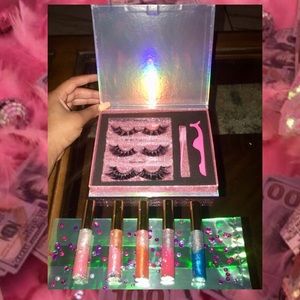 Eyelash and Lip Gloss Package Kit